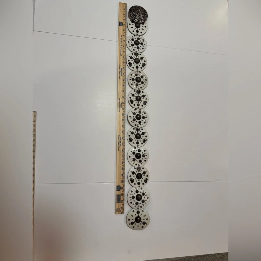 White Leather and Silver Decorative Boho Western Statement Belt